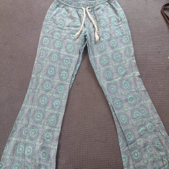 Roxy Oceanside Flared Beach Pants - Picture 4 of 6